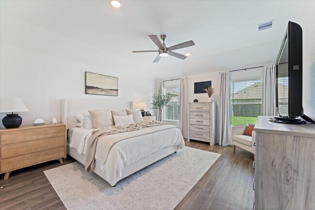 Building Photo - 11251 Stirton Dr