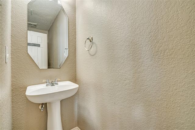 Building Photo - 2023 Nottingham Pl