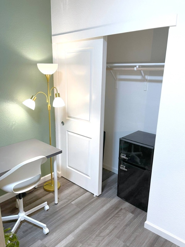 Building Photo - 2947 Nimes Ln