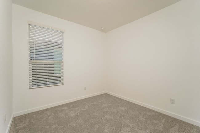 Building Photo - 11714 Carolina Rose