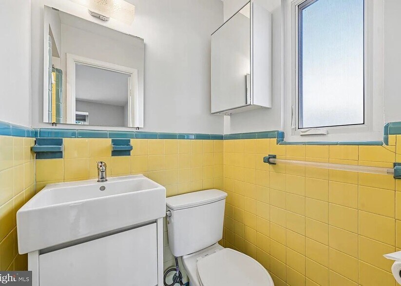 Building Photo - 22502 SE 267th St