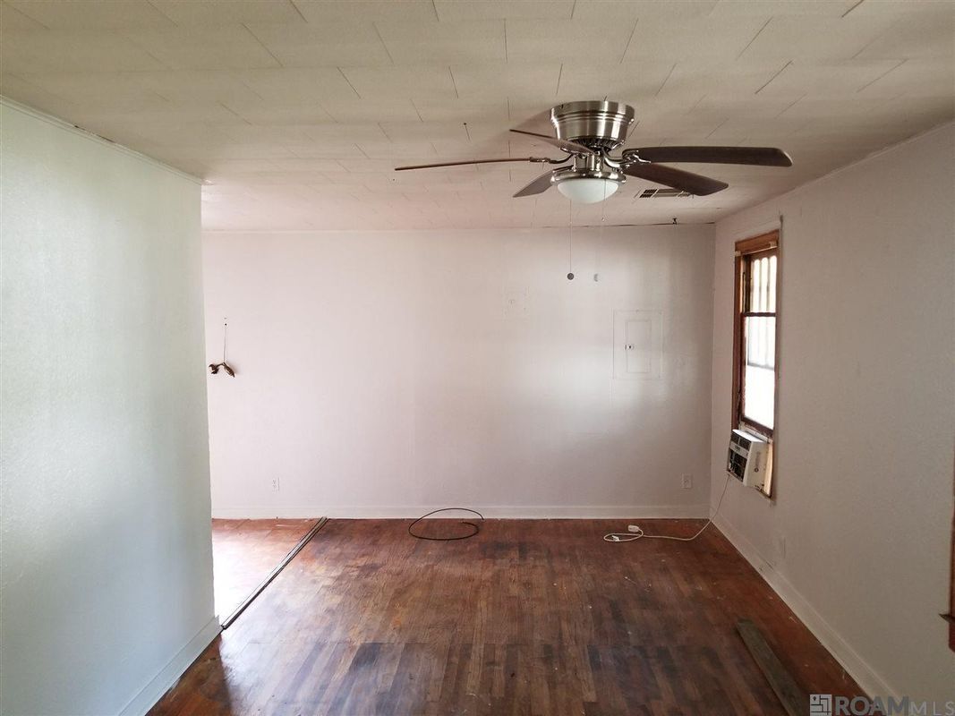 Building Photo - 3567 CHARLES