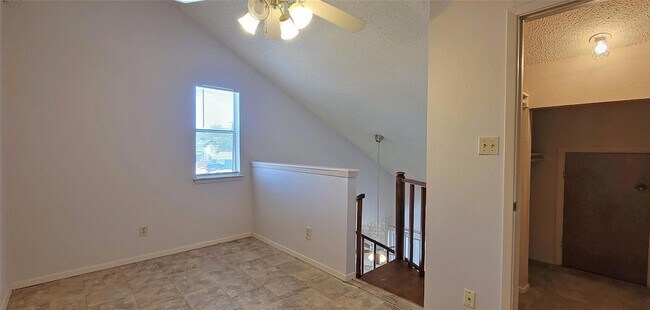 Building Photo - 2500 Burleson Rd