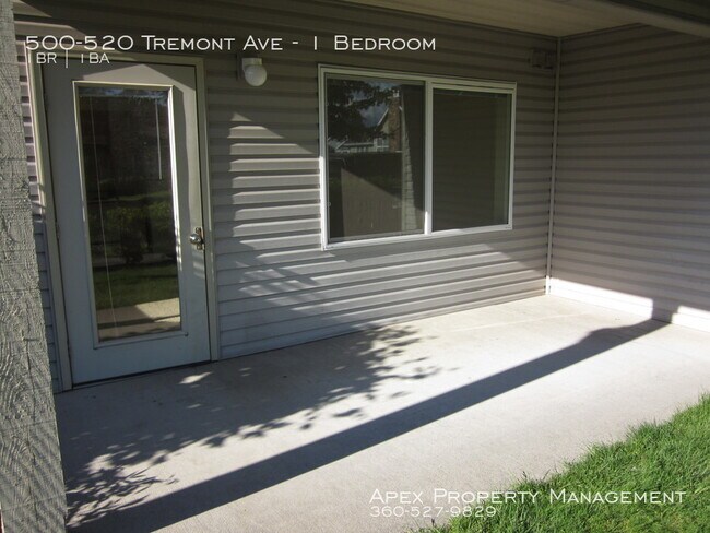 Building Photo - NORTH BELLINGHAM - Creekside Villas