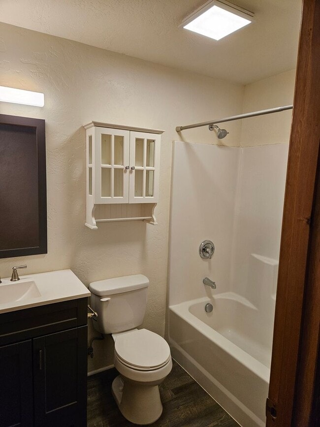 Building Photo - 1611-1609 SW 17th St