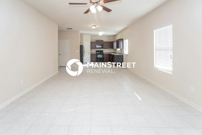 Building Photo - 4 Bedroom Pet-Friendly Home in Covington, ...