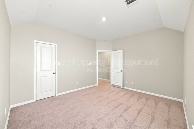 Building Photo - 32311 Melbrooke Dr