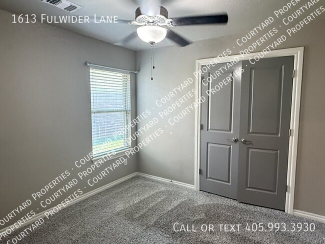 Building Photo - 1613 Fulwider Ln