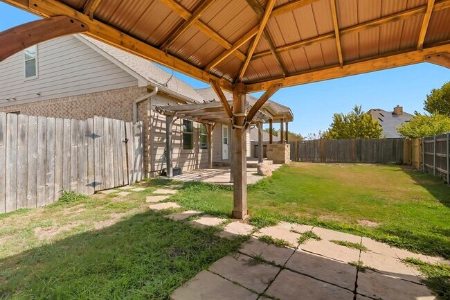 Building Photo - 2409 Pauma Valley Way