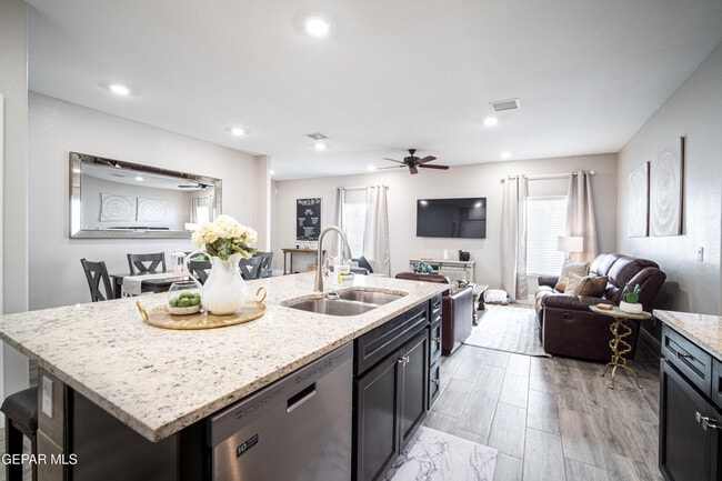 Building Photo - 3428 Gary Brewster Pl