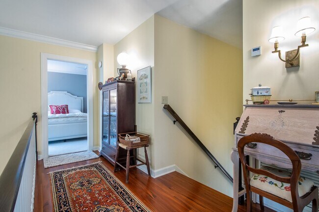Building Photo - Immaculate Snee Farm Townhome for Rent!