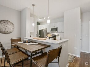 Building Photo - The Reserve at Evanston