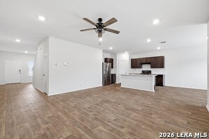 Building Photo - 6630 Greensleeves