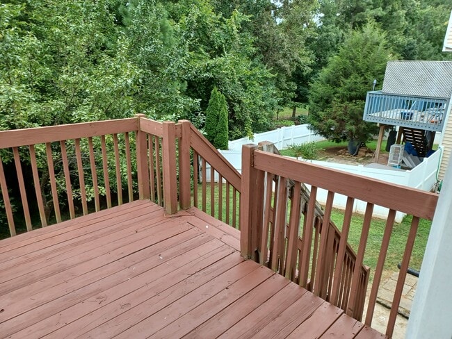 Building Photo - 5412 Suda Dr