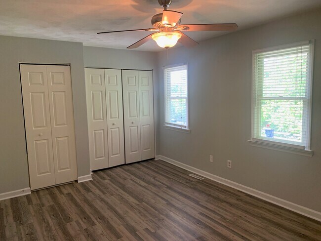 Master Suite - 2410 Ridge Rd