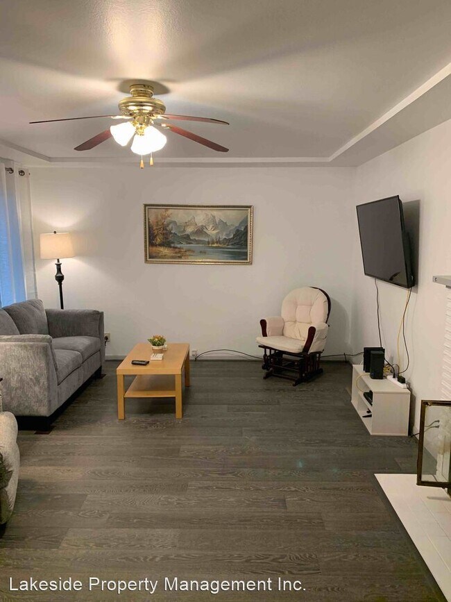 Building Photo - 2 br, 1 bath House - 2145 Darrow
