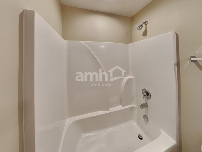 Building Photo - 1056 Countess Ln