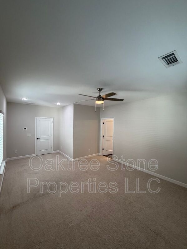 Building Photo - 1985 North St NW