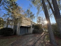 Building Photo - Townhouse for Rent