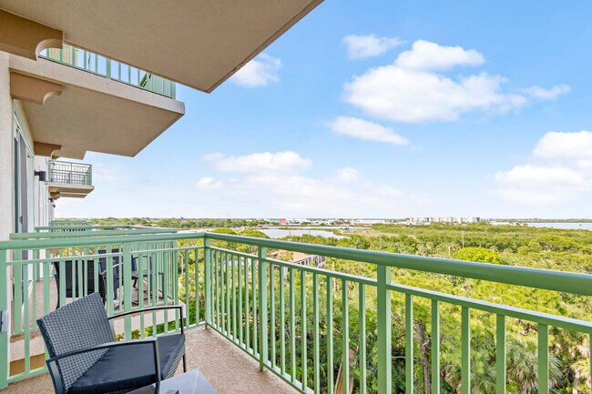 Building Photo - 605 Kemp St