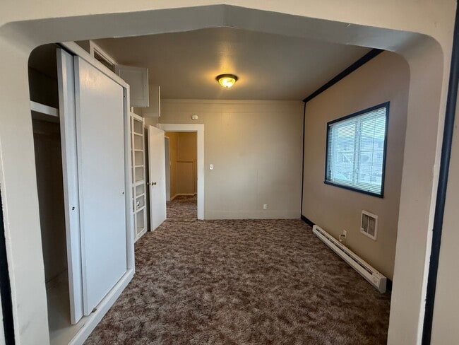 Building Photo - 309 N Emerson Ave