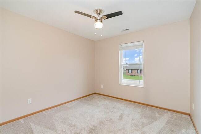 Building Photo - 6044 Sean Cir