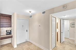 Building Photo - 1150 Hillsboro Mile