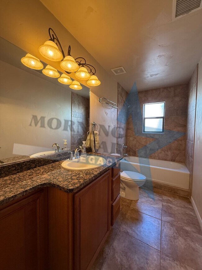 Building Photo - 3 Bedroom Energy-Efficient Home with Expansive Yard & Workshop!