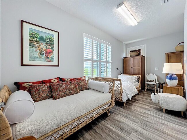 Building Photo - 10224 South Bay Lake Rd