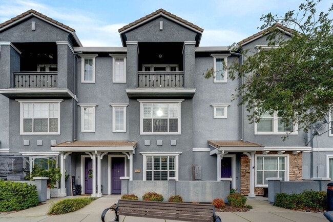 Building Photo - Renovated 3-Story Rocklin Townhome with Two-Car Garage!