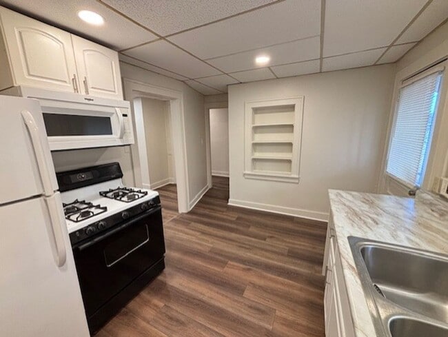 Building Photo - Beautiful Apartment for Rent
