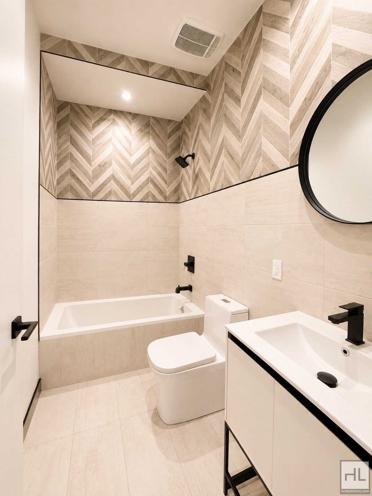 Building Photo - IRVING AVENUE / Spacious Bushwick 2-Bed