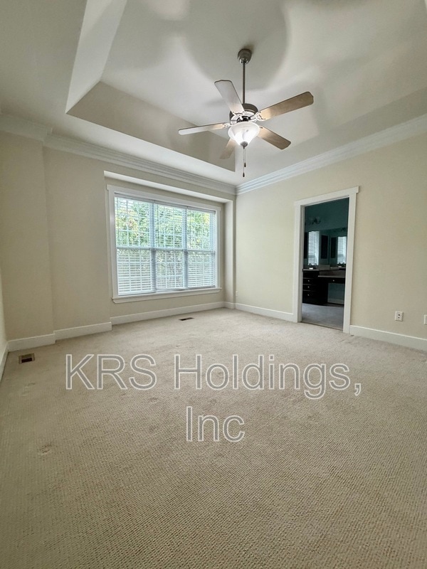 Building Photo - 2058 Avinity Loop