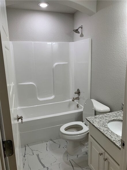 Building Photo - 4371 W Barhem Dr
