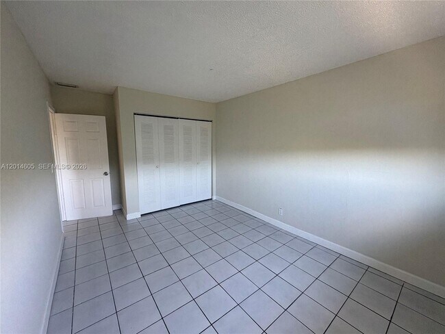 Building Photo - 651 NW 42nd Ct