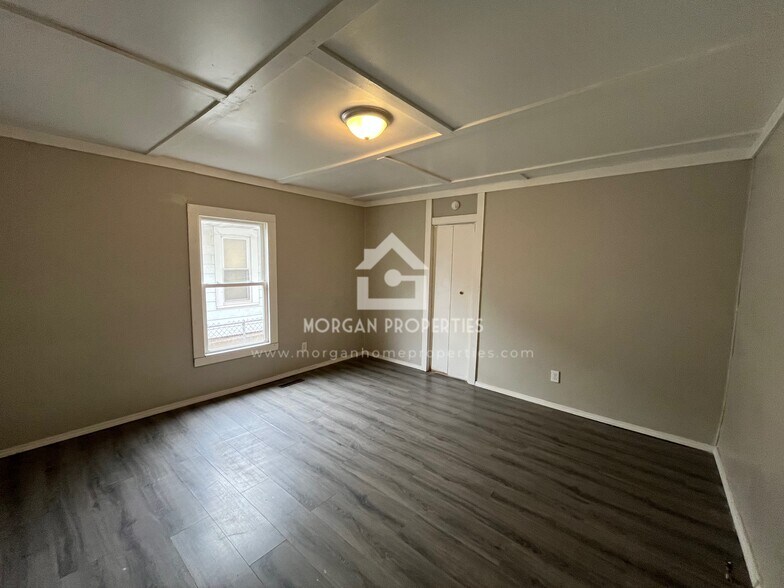 Building Photo - 1320 Pearl St