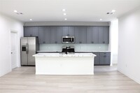 Building Photo - 16606 Bonnie Sean Dr