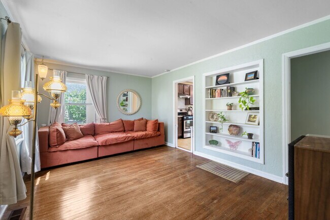 Building Photo - 1257 Brandywine Cir