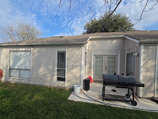 Building Photo - 10935 Indian Vista Dr