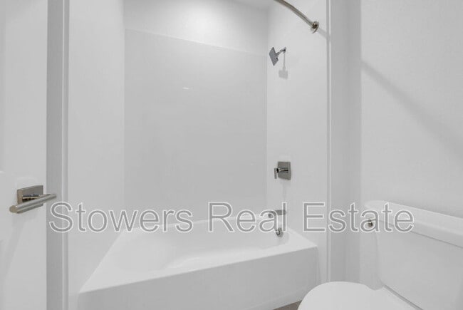 Building Photo - 3001 Ivory Ter