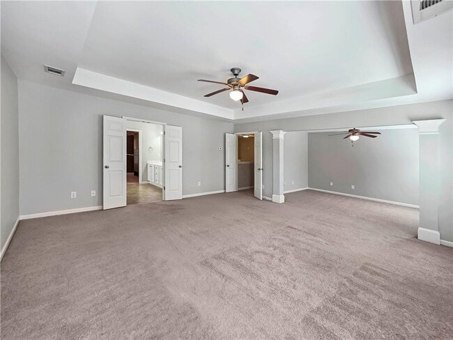 Building Photo - 5425 Fieldfreen Dr