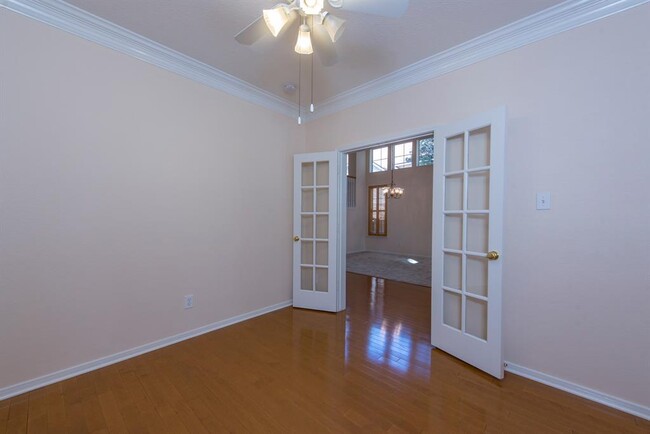 Building Photo - 26 Clover Gate Cir