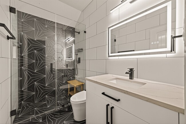 Building Photo - 8003 Grove Sky Ct