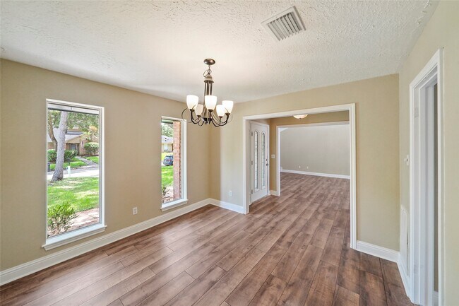 Building Photo - 3602 Cobleskill Ct