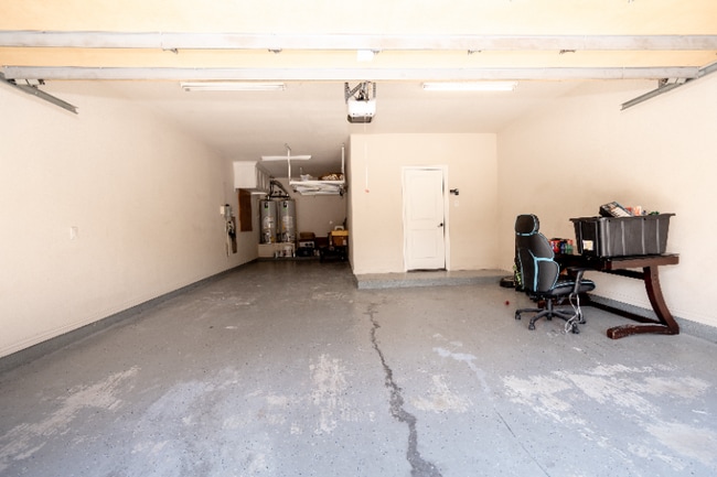 Building Photo - 13966 Clusterberry Dr