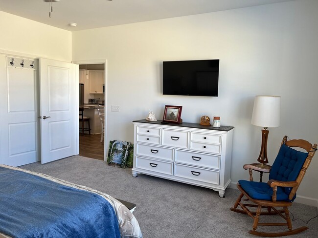 Building Photo - Beautiful Home in the Westhill Community -...