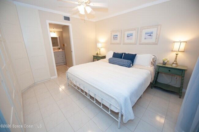 Building Photo - 230 Cape Shores Cir