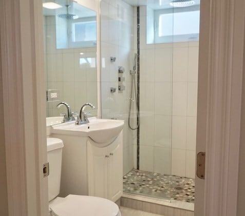 Building Photo - 7744 W Strong St