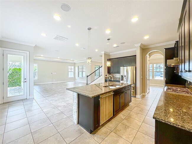Building Photo - 9421 Dugard Ct