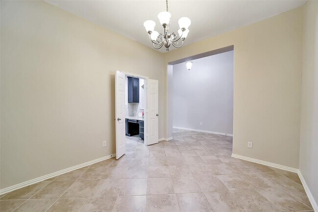 Building Photo - 2718 Misty Laurel Ct
